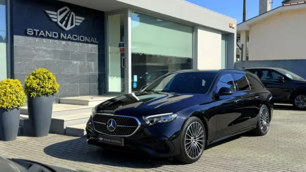 Mercedes-Benz E 300 de AMG Line 7