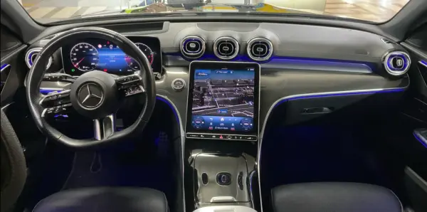 Mercedes-Benz C 300 d AMG Line 10