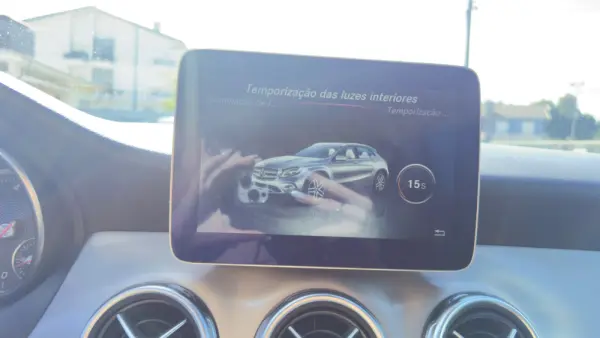 Mercedes-Benz GLA 200 d AMG Line 28