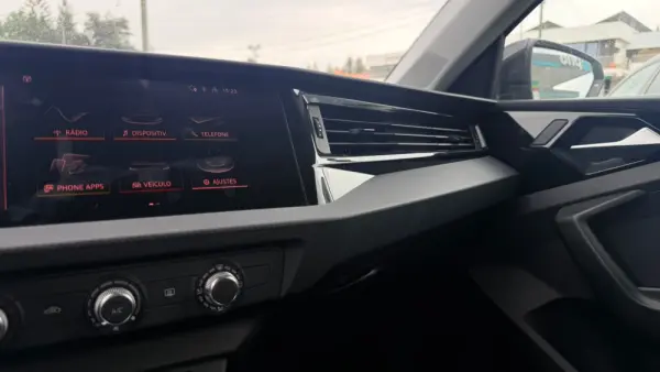 Audi A1 Sportback 25 TFSI Advanced S tronic 13