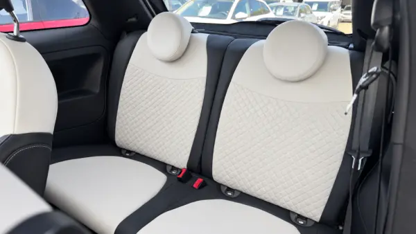 Fiat 500 1.0 Hybrid Dolcevita 12