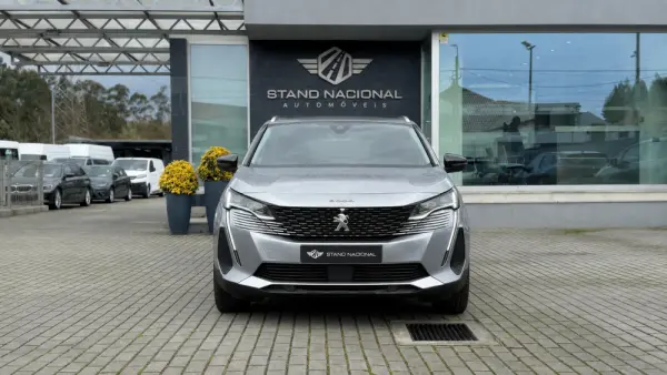 Peugeot 5008 1.2 Hybrid Allure Pack e-DCS6 2