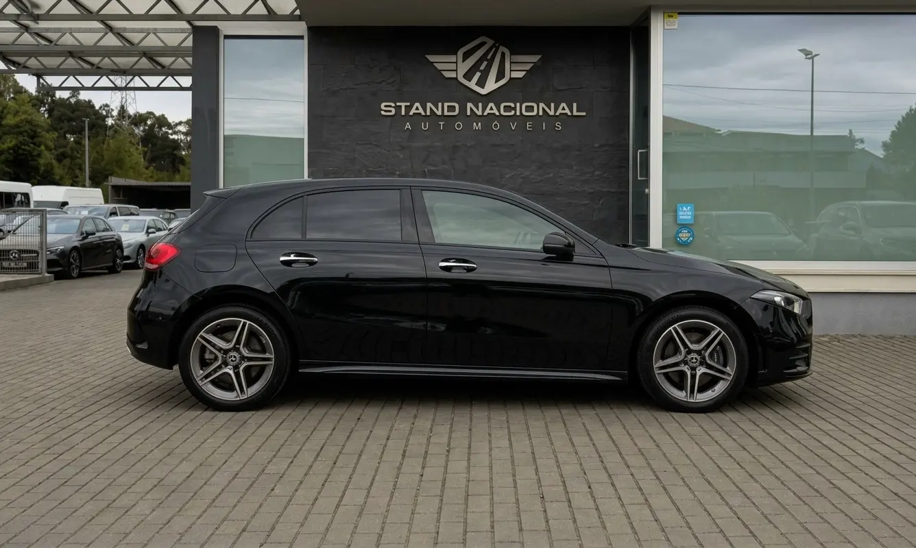 Mercedes-Benz A 250 e AMG Line 7