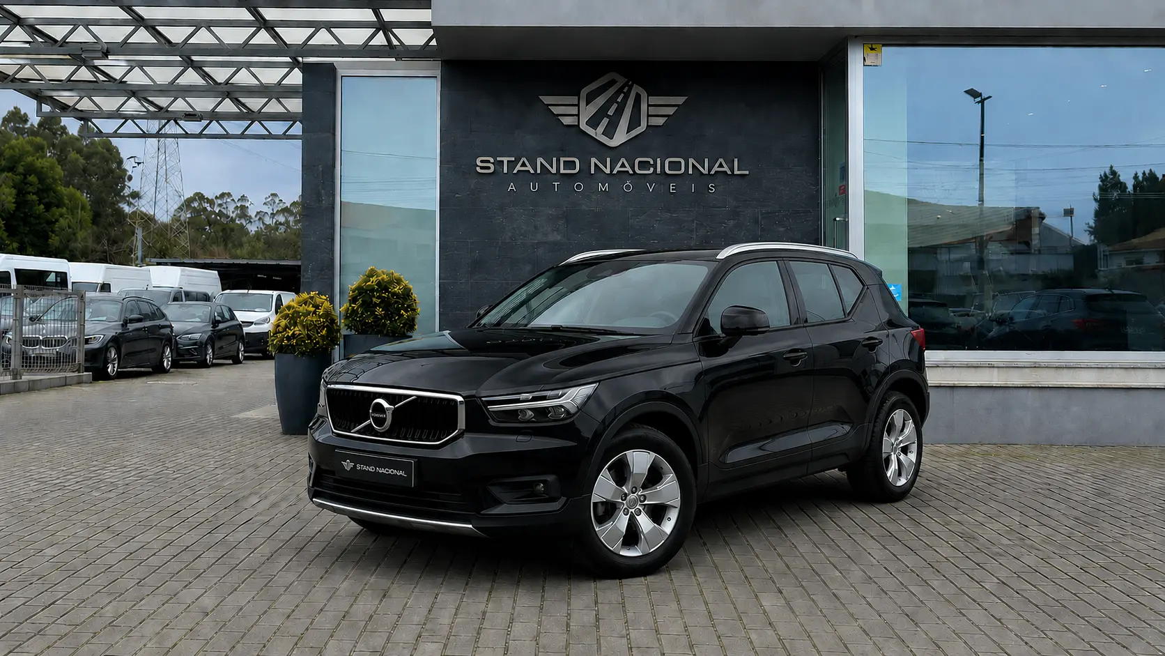 Volvo XC 40 1.5 T3 Momentum Plus Geartronic 1