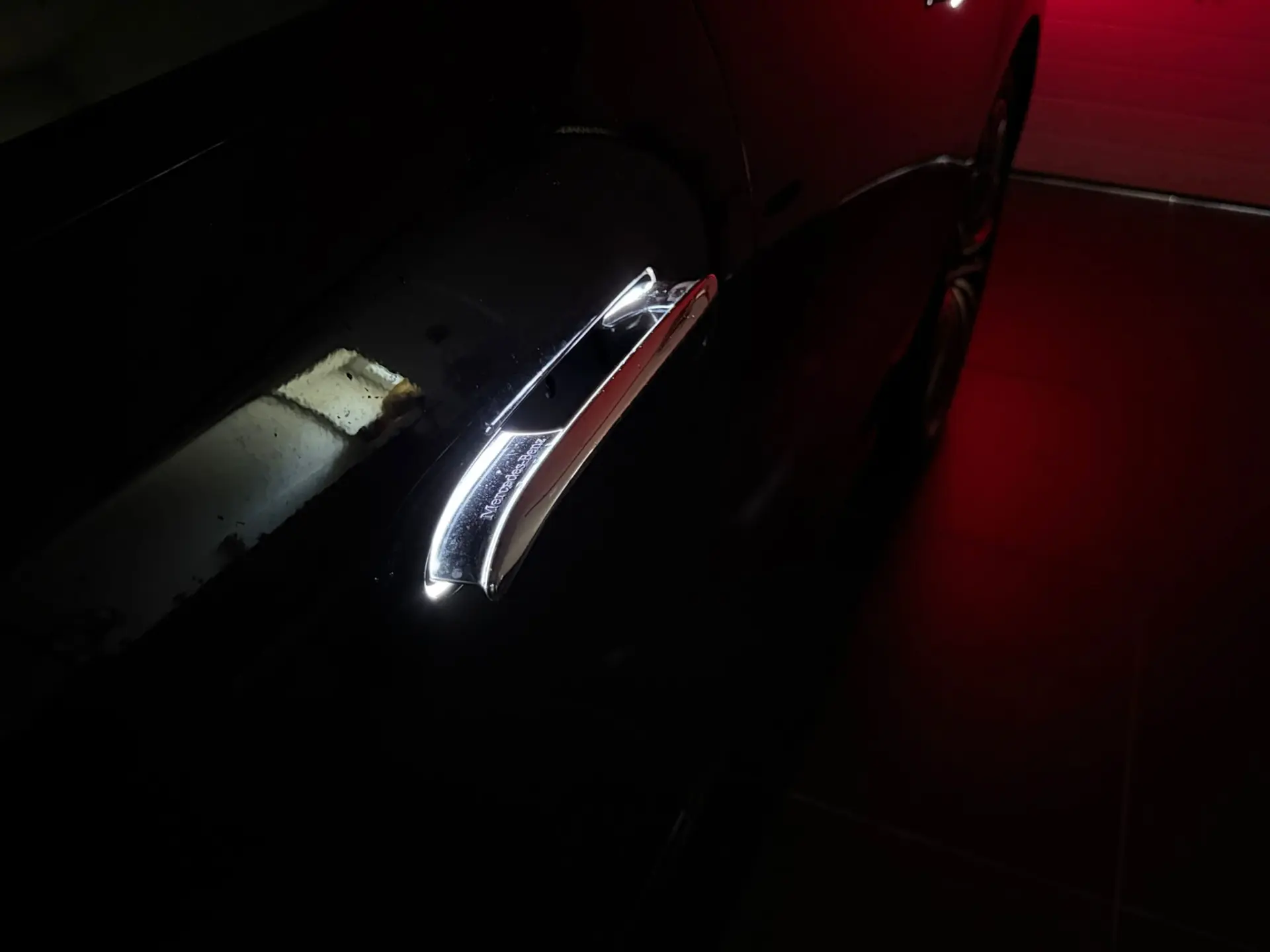 Mercedes-Benz E 300 de AMG Line 14