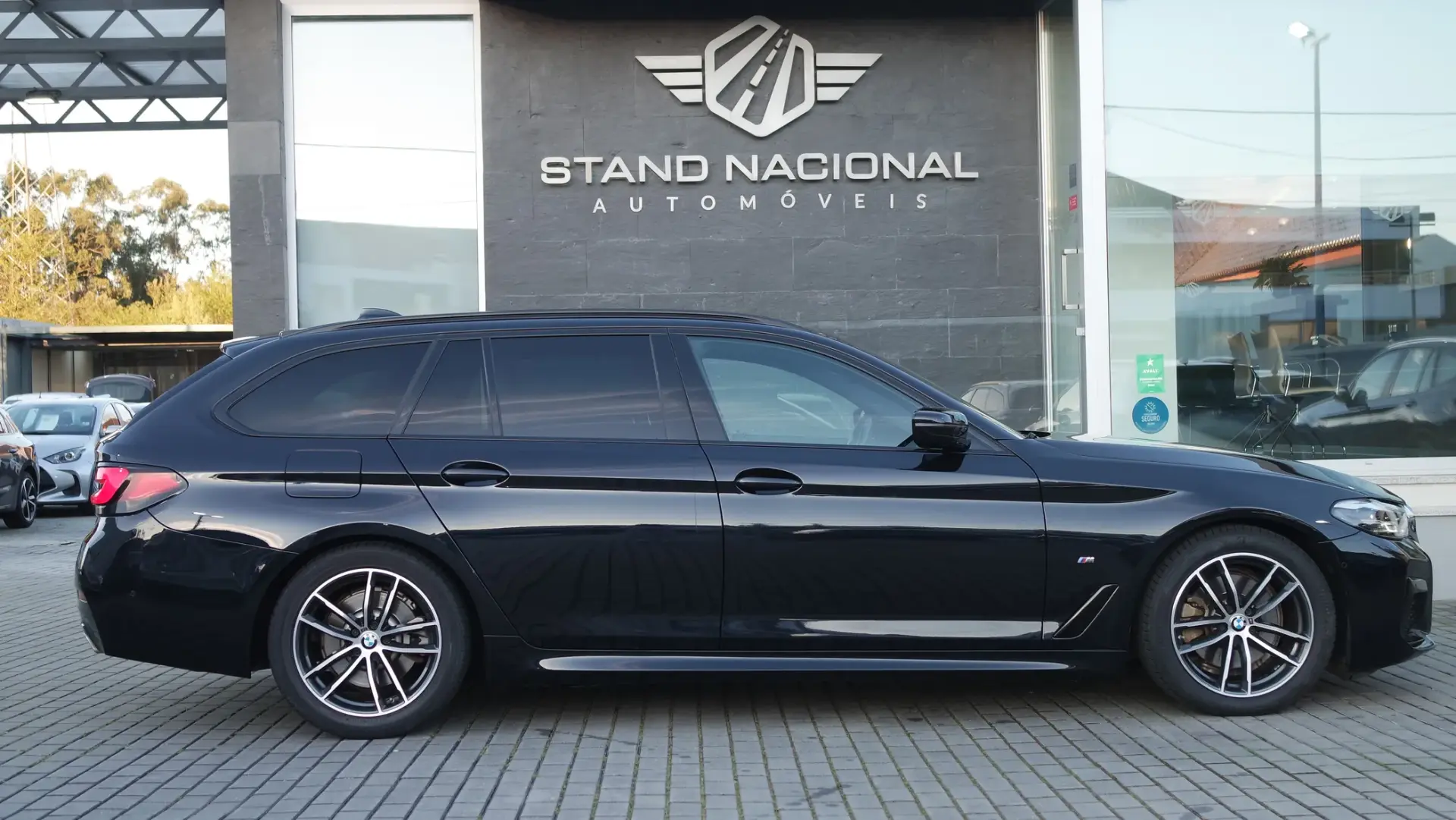 BMW 520 d Pack Desportivo M Auto 4