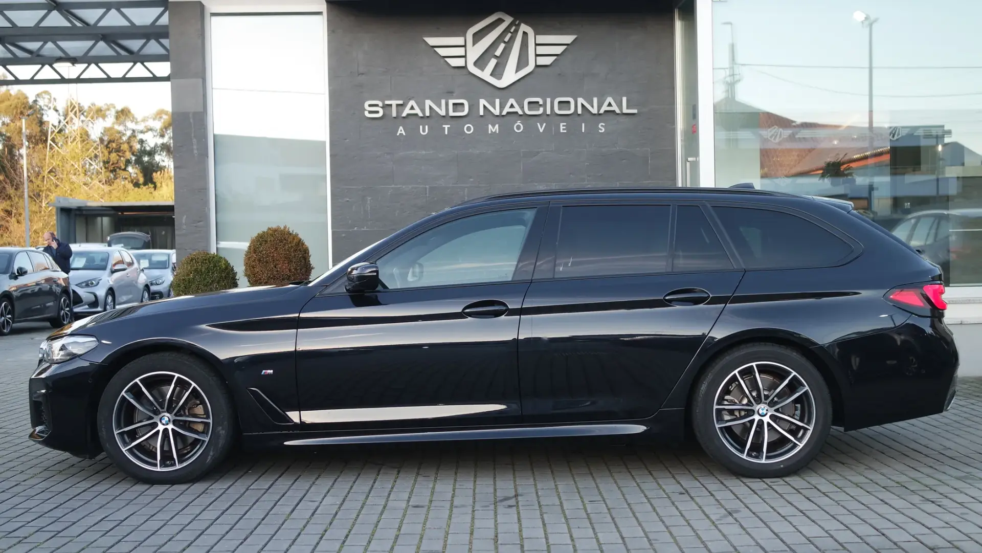 BMW 520 d Pack Desportivo M Auto 6