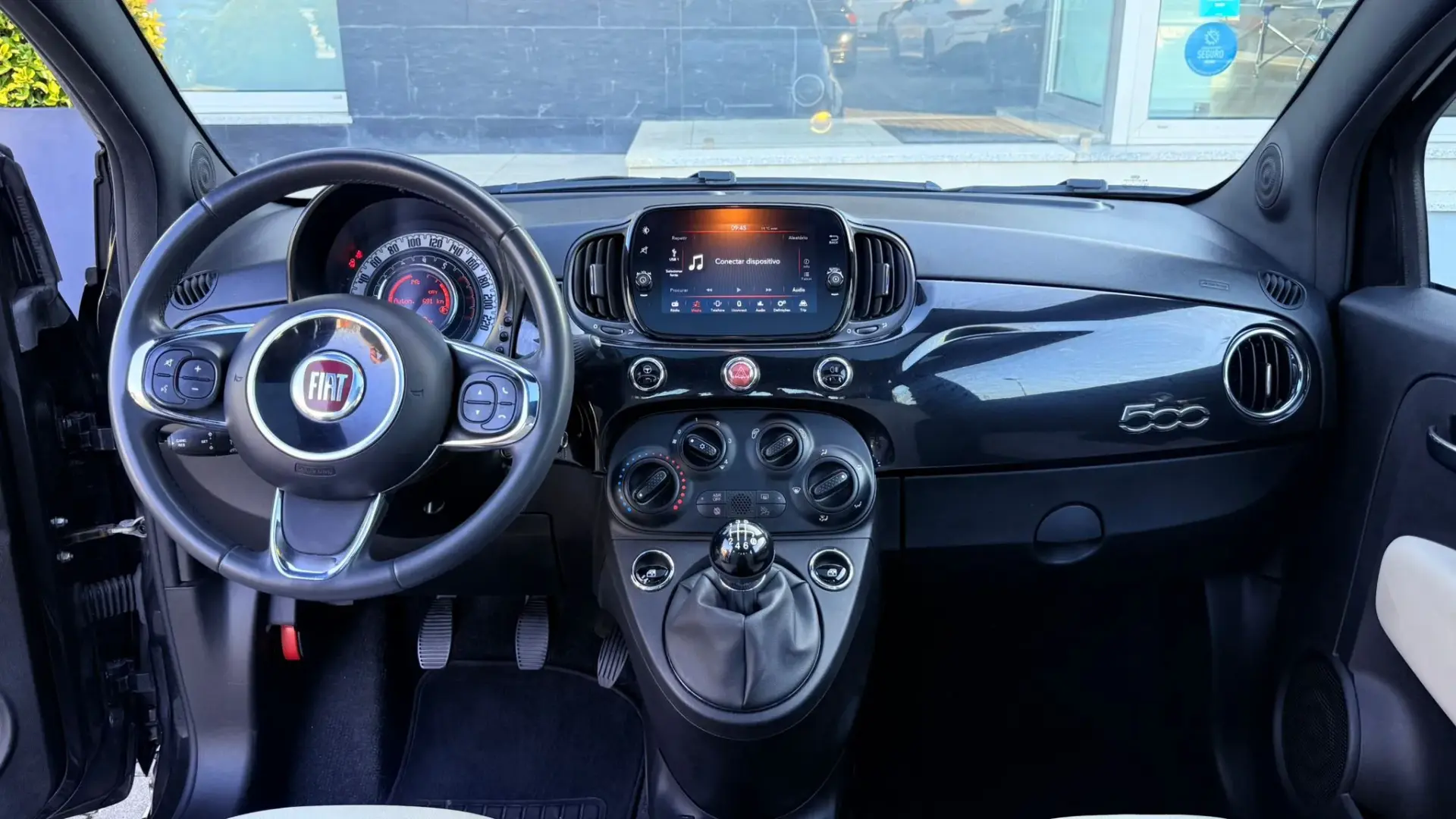 Fiat 500 1.0 Hybrid Dolcevita 15