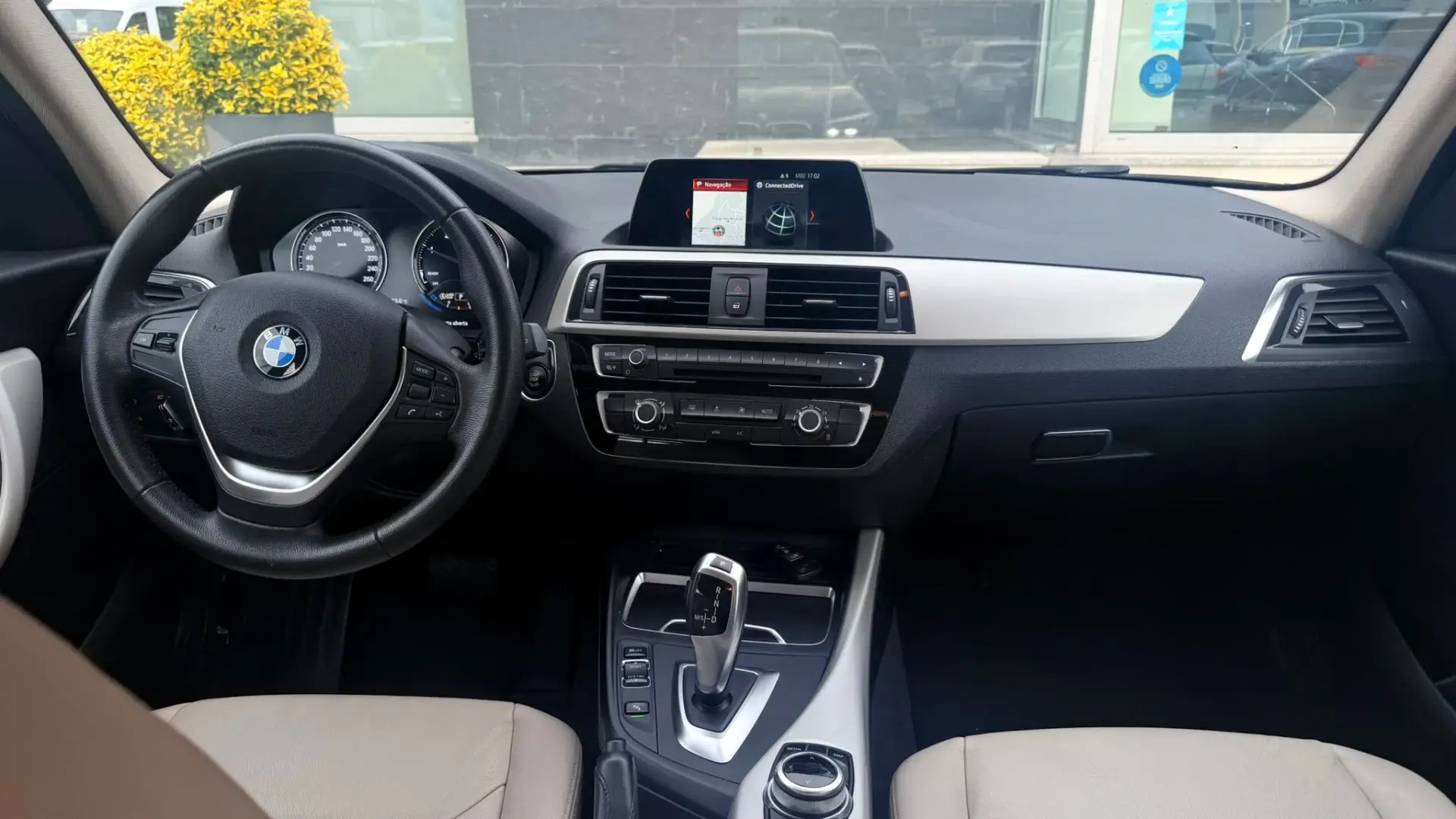 BMW 116 d Aut. Advantage 17