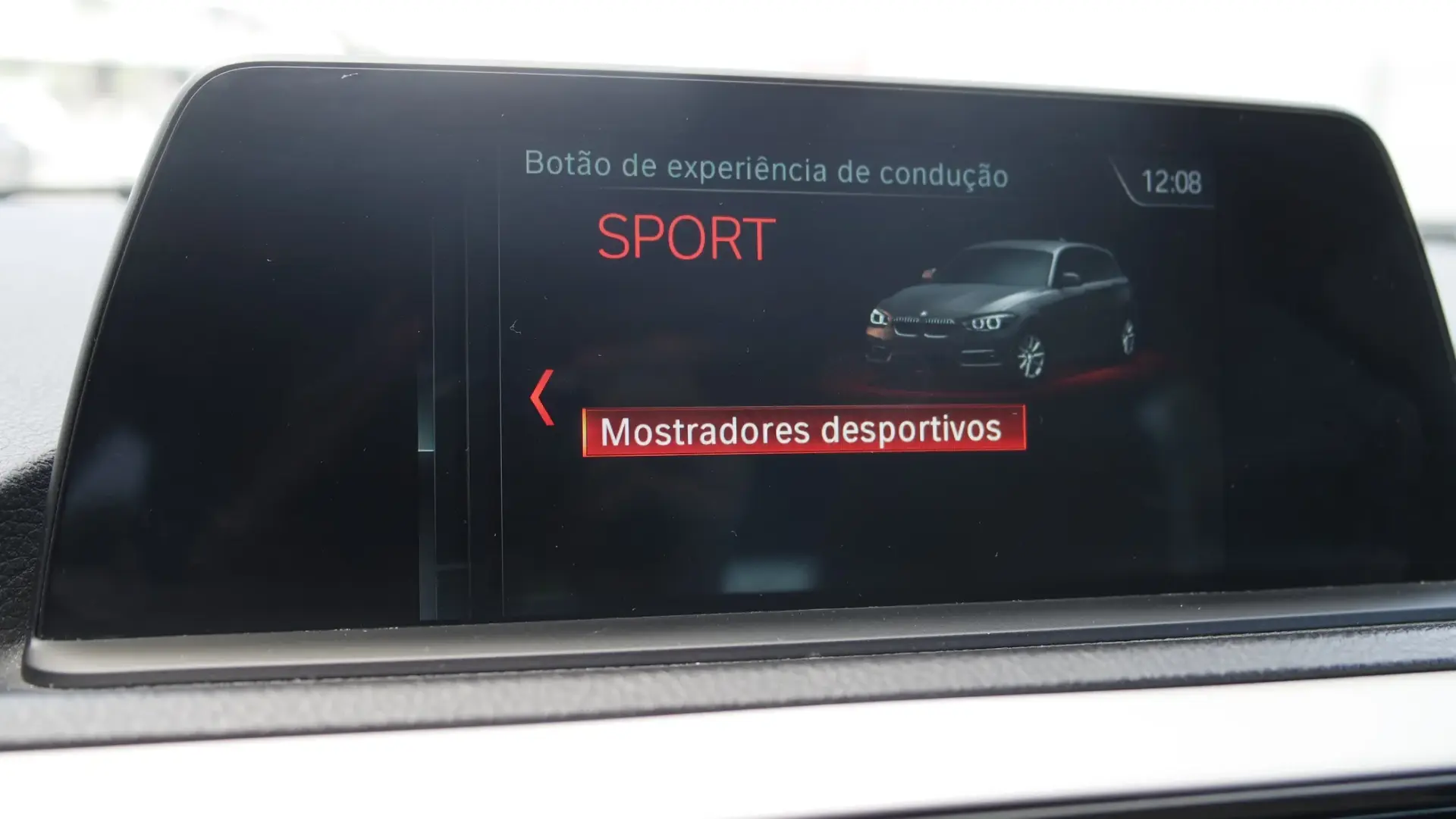 BMW 116 d Aut. Advantage 21