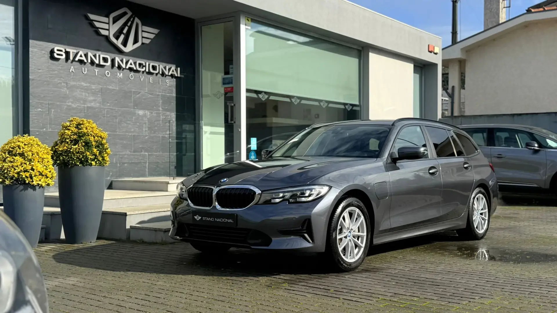 BMW 330 e Corporate Edition Auto 7