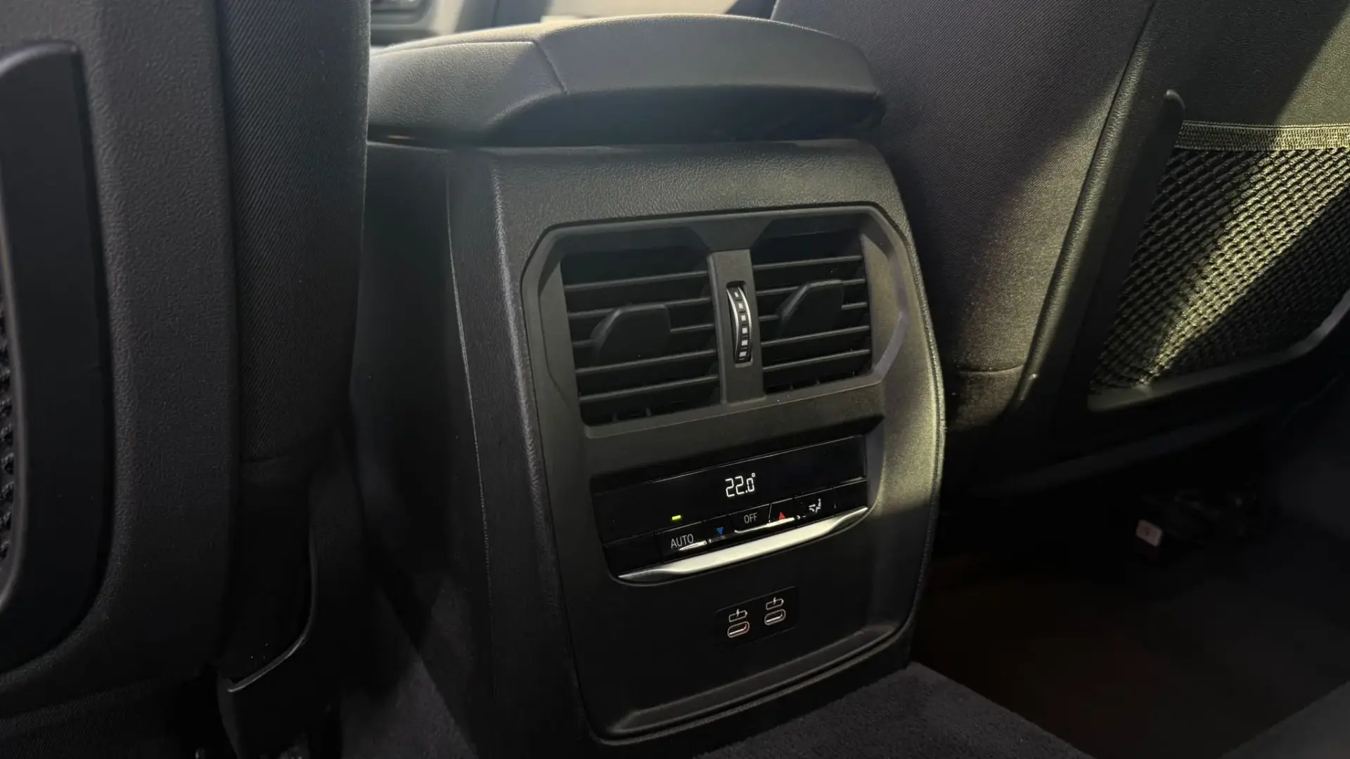 BMW 330 e Corporate Edition Auto 21