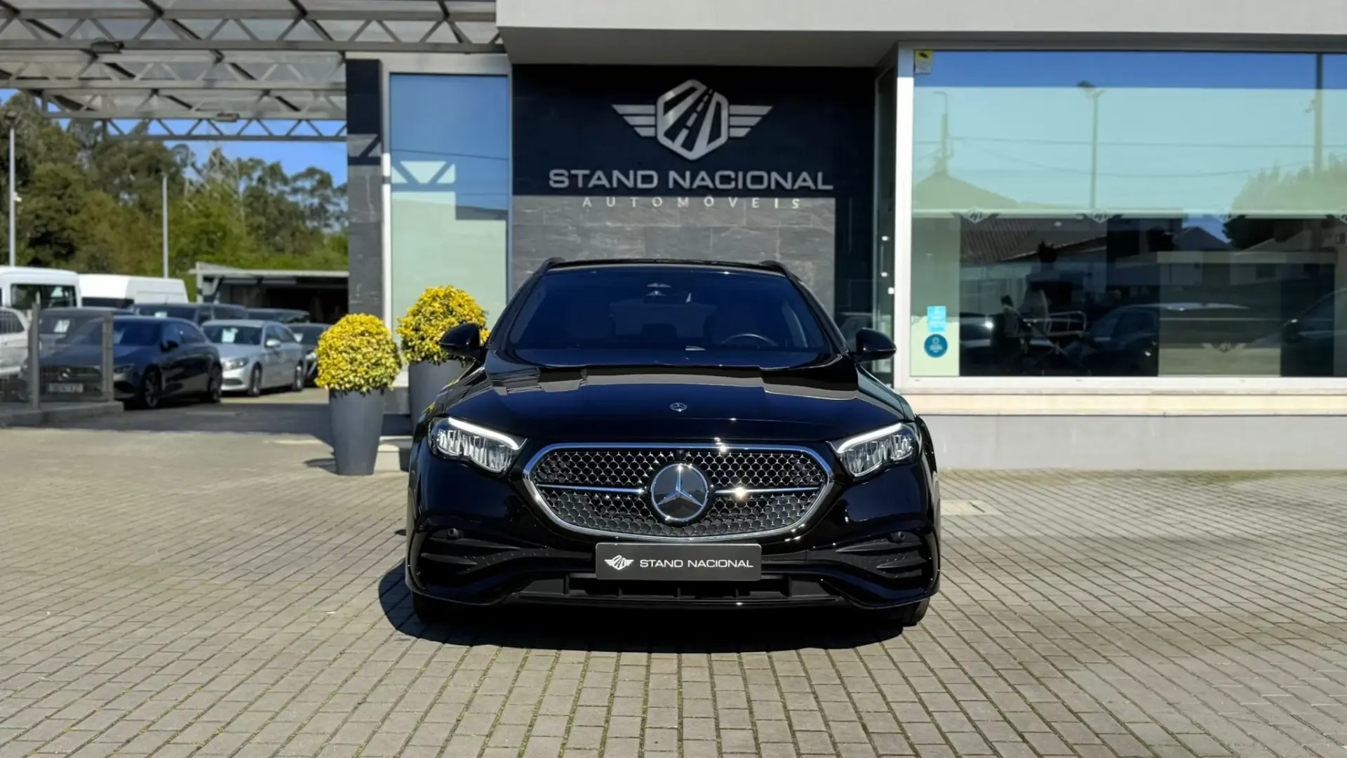 Mercedes-Benz E 300 de AMG Line 2