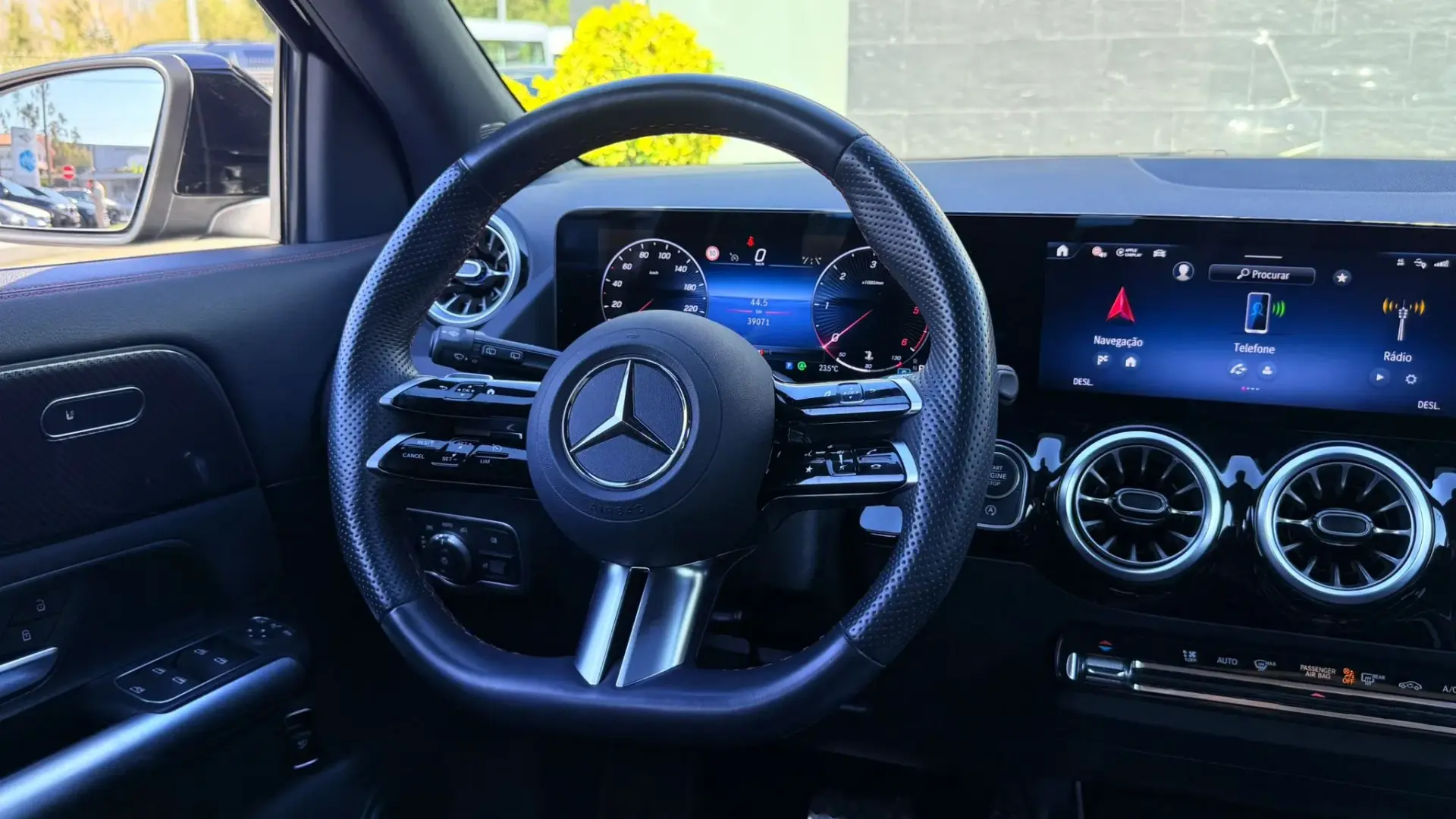 Mercedes-Benz GLA 200 d AMG Line 21