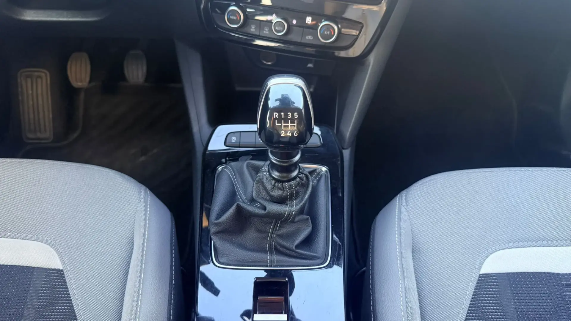 Opel Mokka 1.5 D Elegance 19