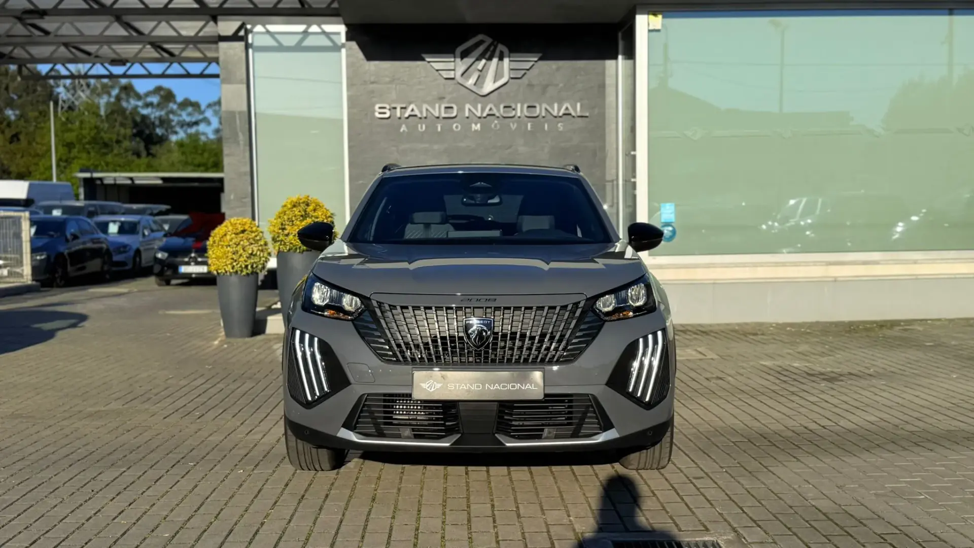 Peugeot 2008 1.2 Hybrid Allure e-DCS6 2