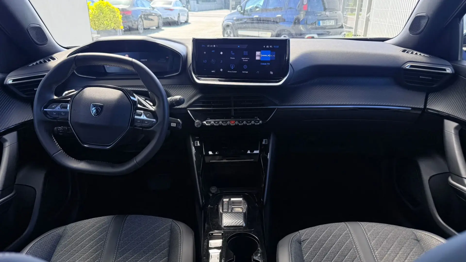Peugeot 2008 1.2 Hybrid Allure e-DCS6 12