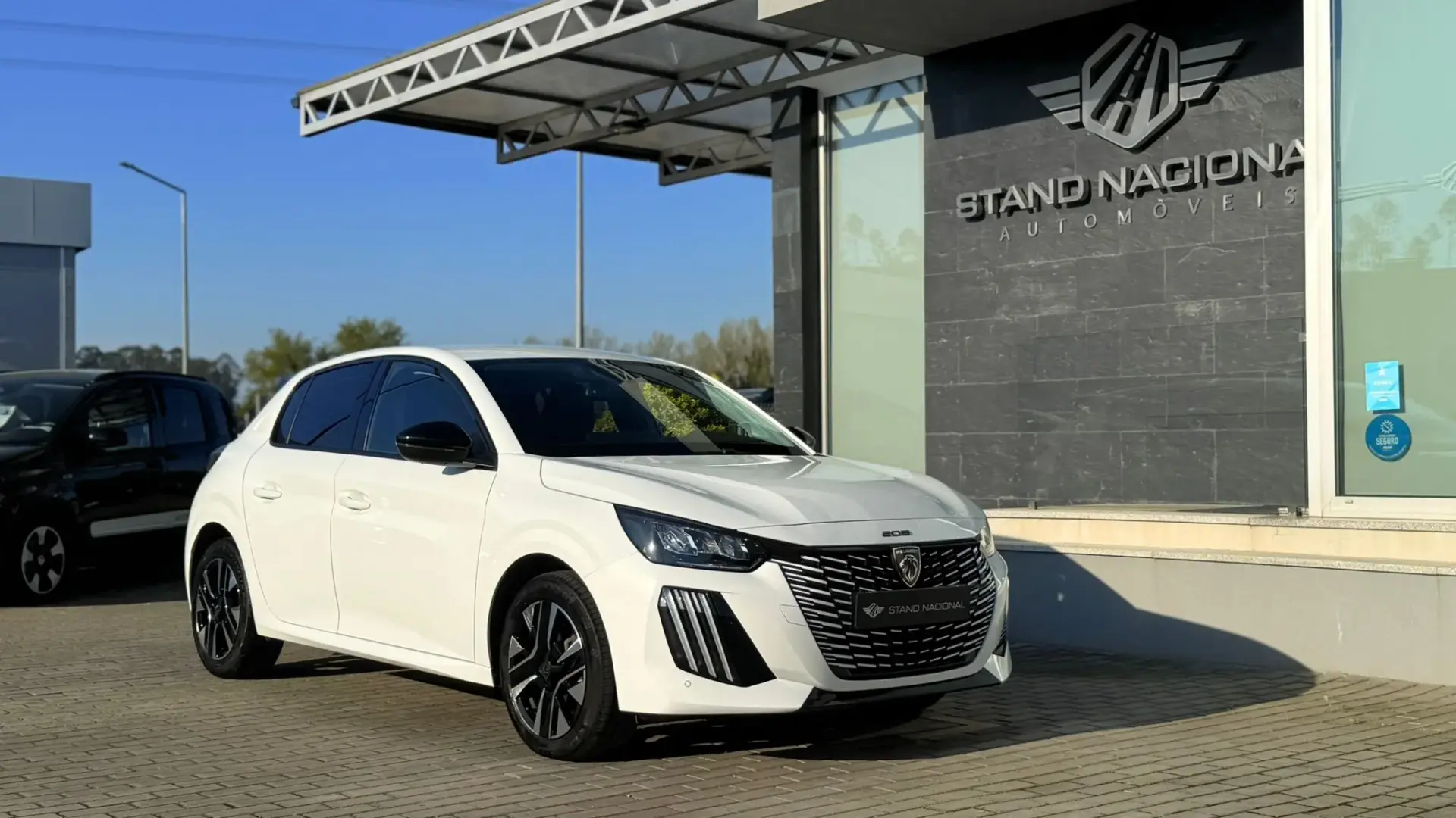 Peugeot 208 Peugeot 208 1.2 Hybrid Allure e-DCS6 5