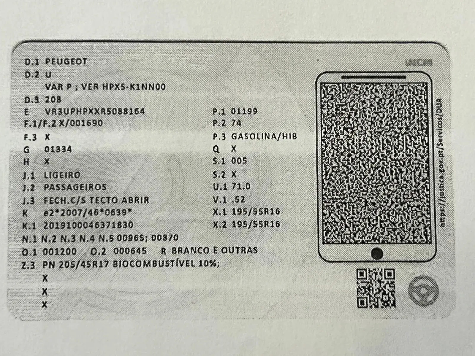 Peugeot 208 Peugeot 208 1.2 Hybrid Allure e-DCS6 22