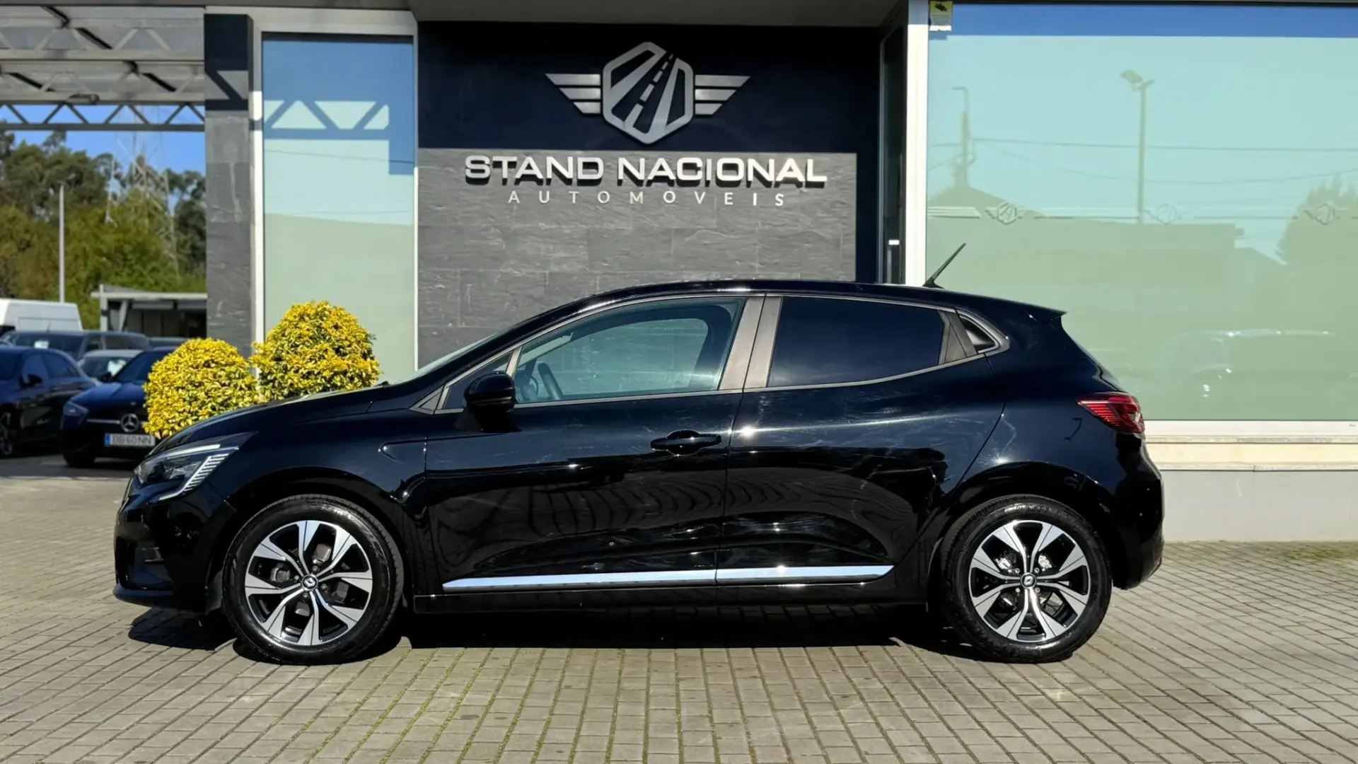Renault Clio 1.0 TCe Evolution Bi-Fuel 8