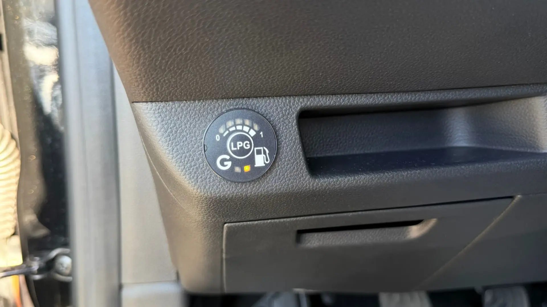 Renault Clio 1.0 TCe Evolution Bi-Fuel 20