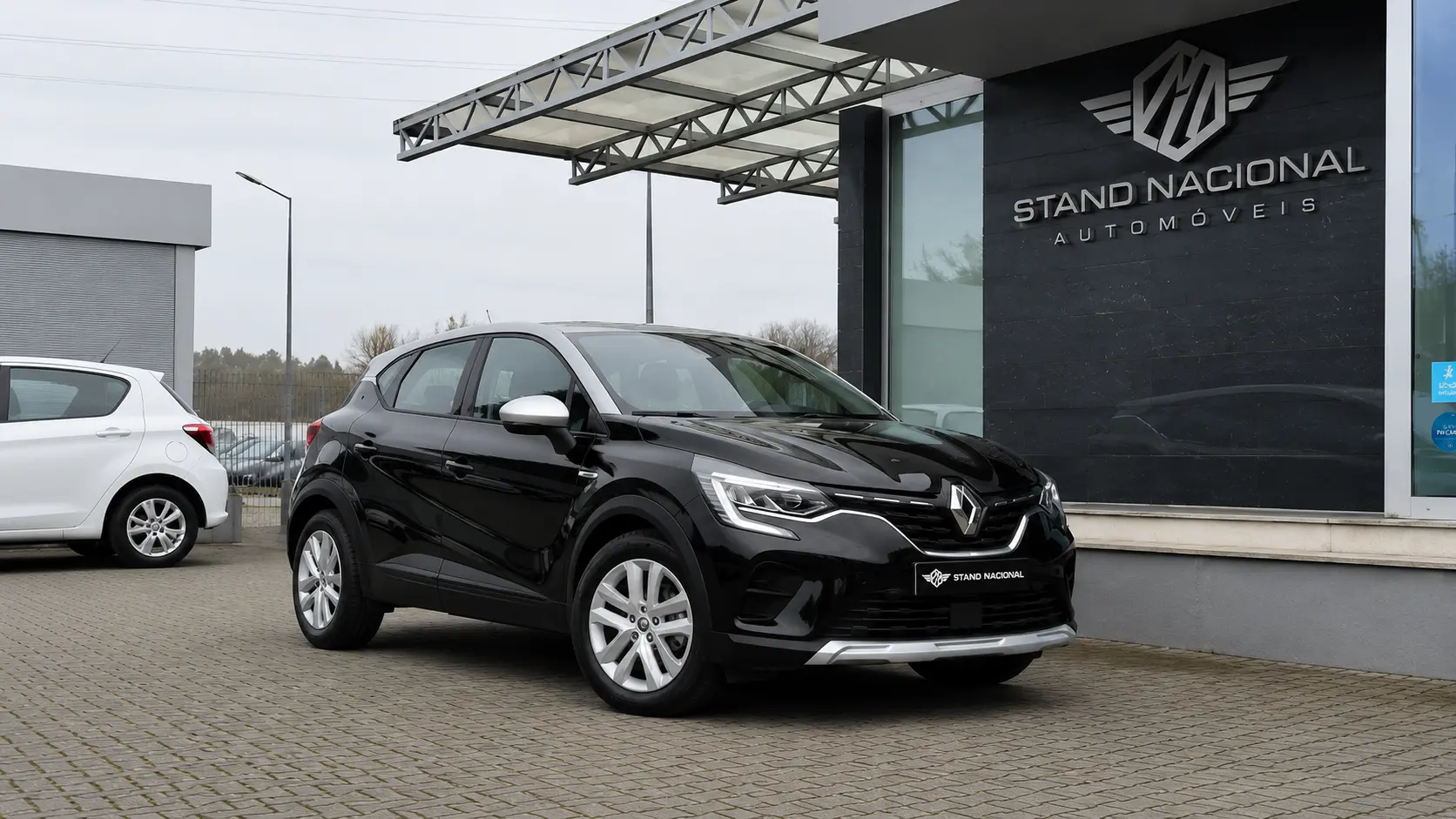 Renault Captur 1.0 TCe Equilibre Bi-Fuel 7