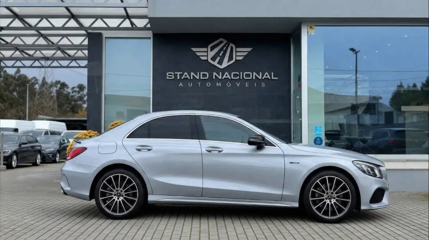 Mercedes-Benz CLA 200 d AMG Line Aut. 4