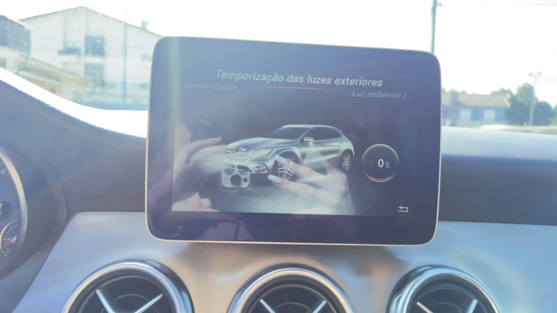 Mercedes-Benz GLA 200 d AMG Line 27