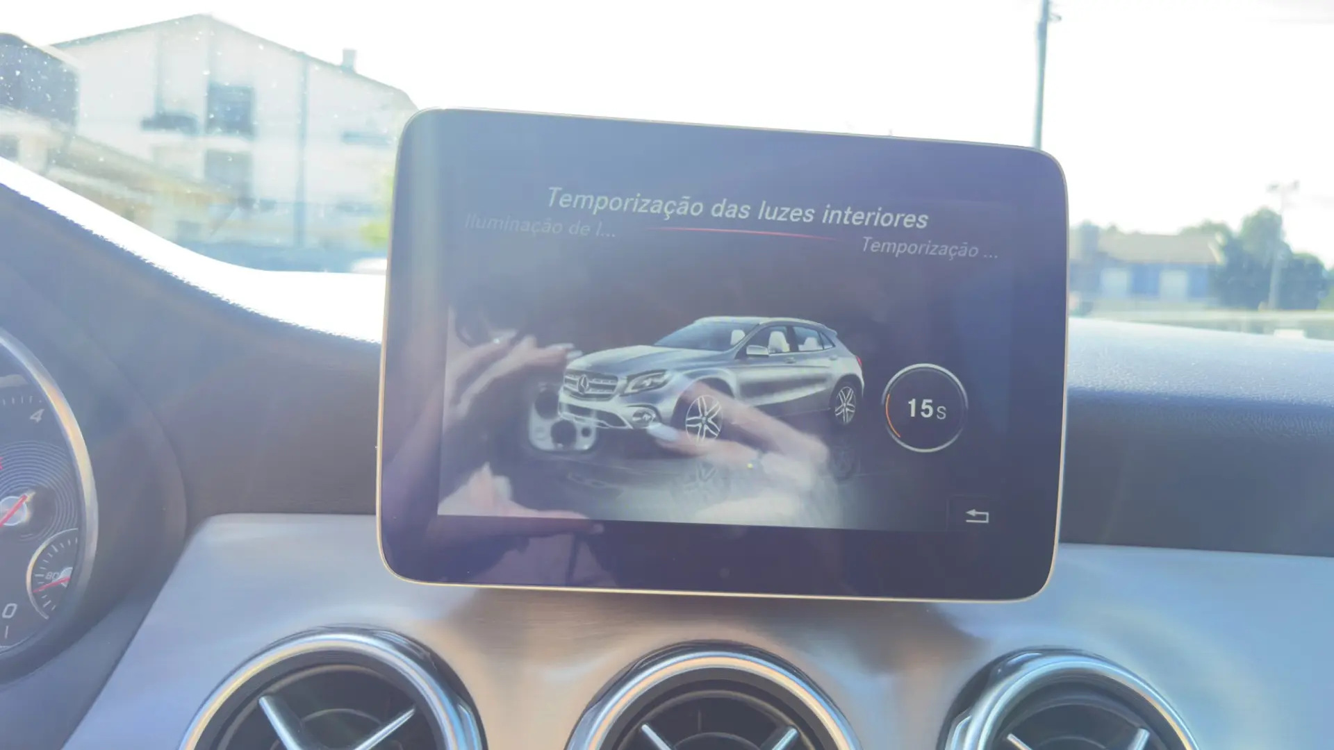 Mercedes-Benz GLA 200 d AMG Line 28