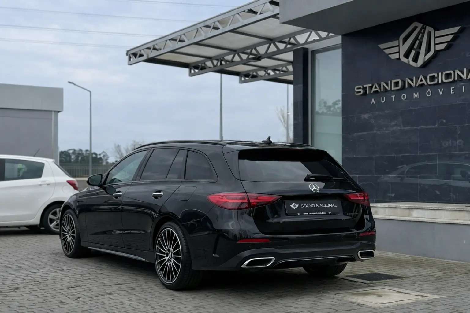 Mercedes-Benz C 300 d AMG Line 9