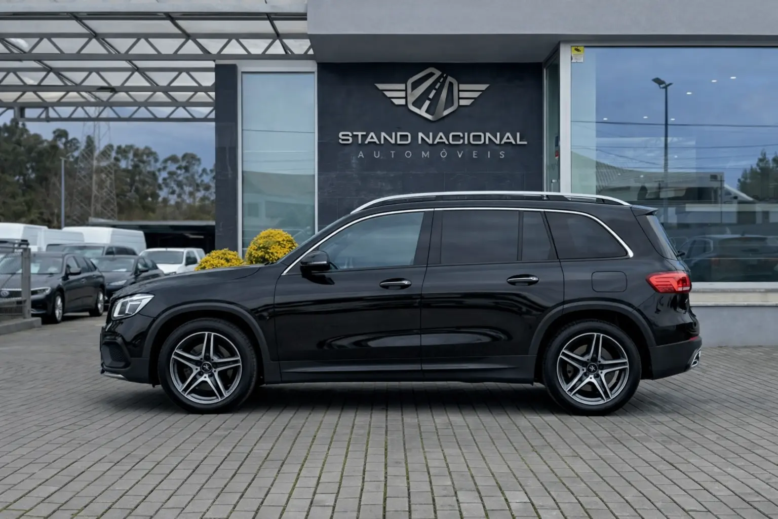 Mercedes-Benz GLB 180 d AMG Line 4