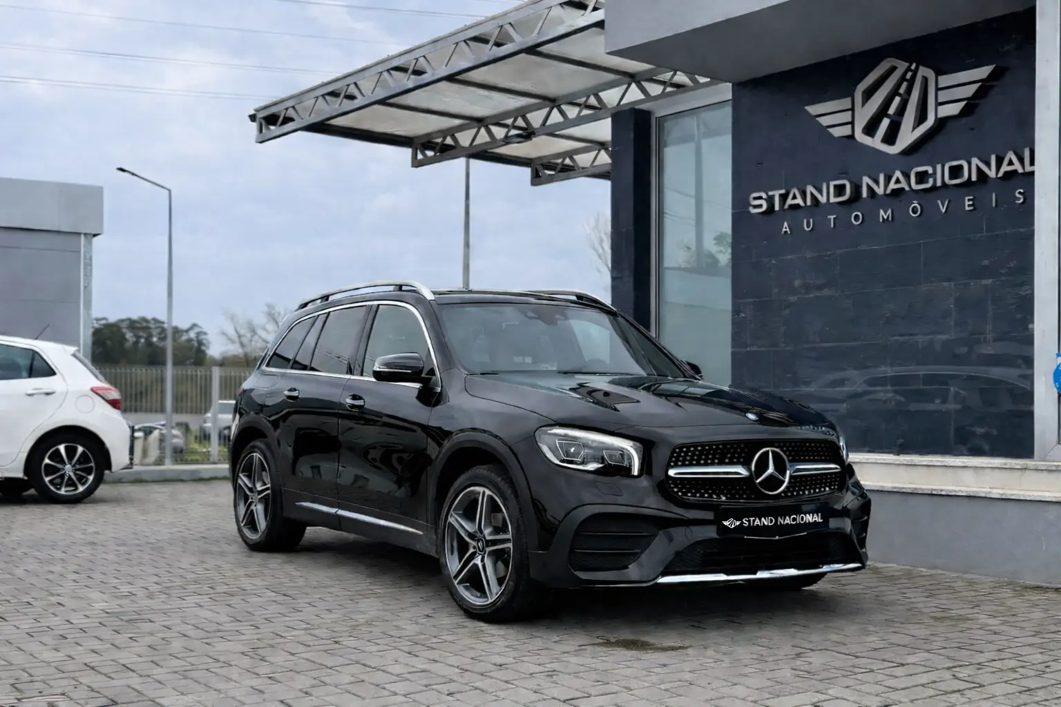 Mercedes-Benz GLB 180 d AMG Line 6