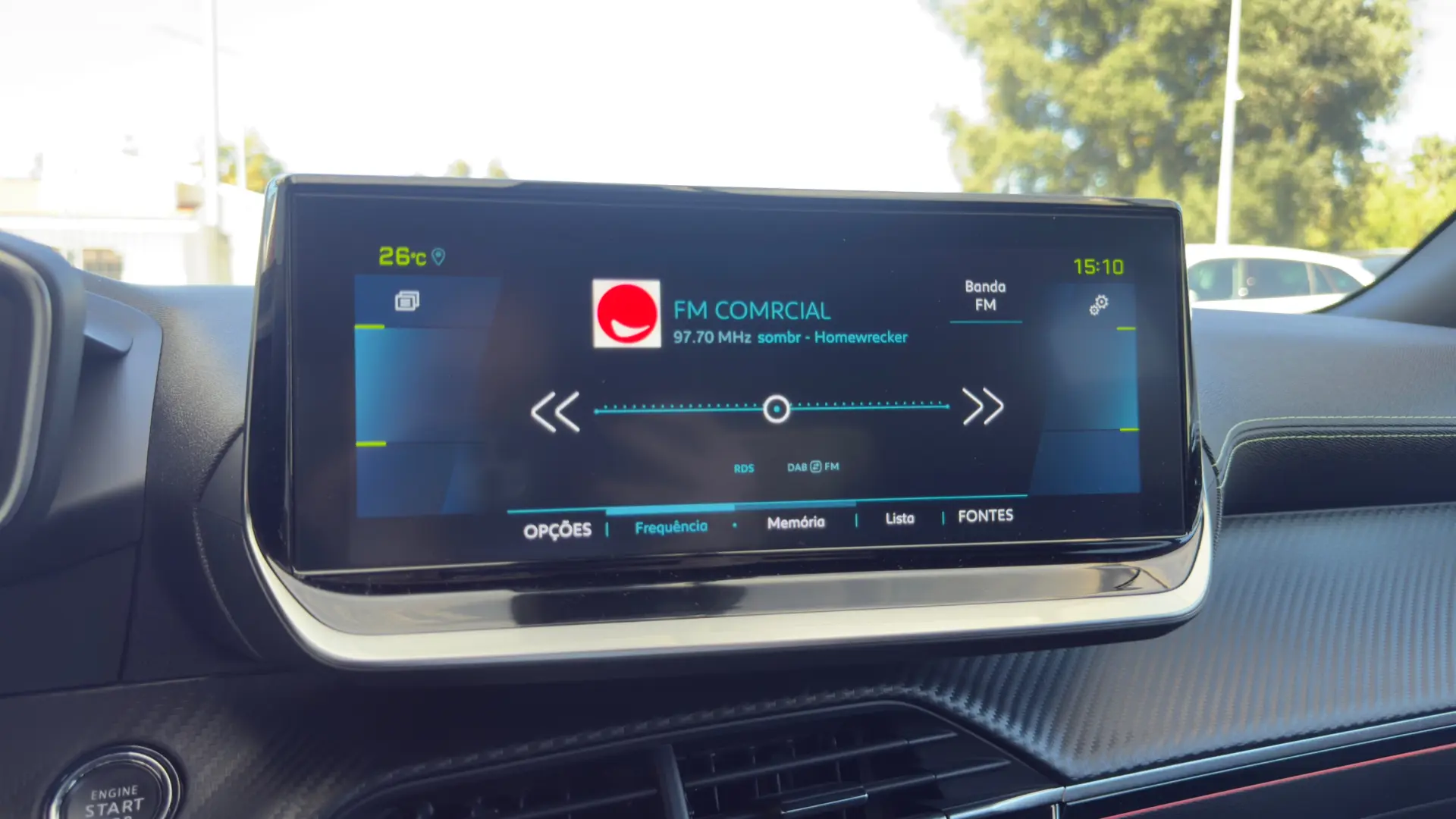 Peugeot e-2008 50 kWh GT 27