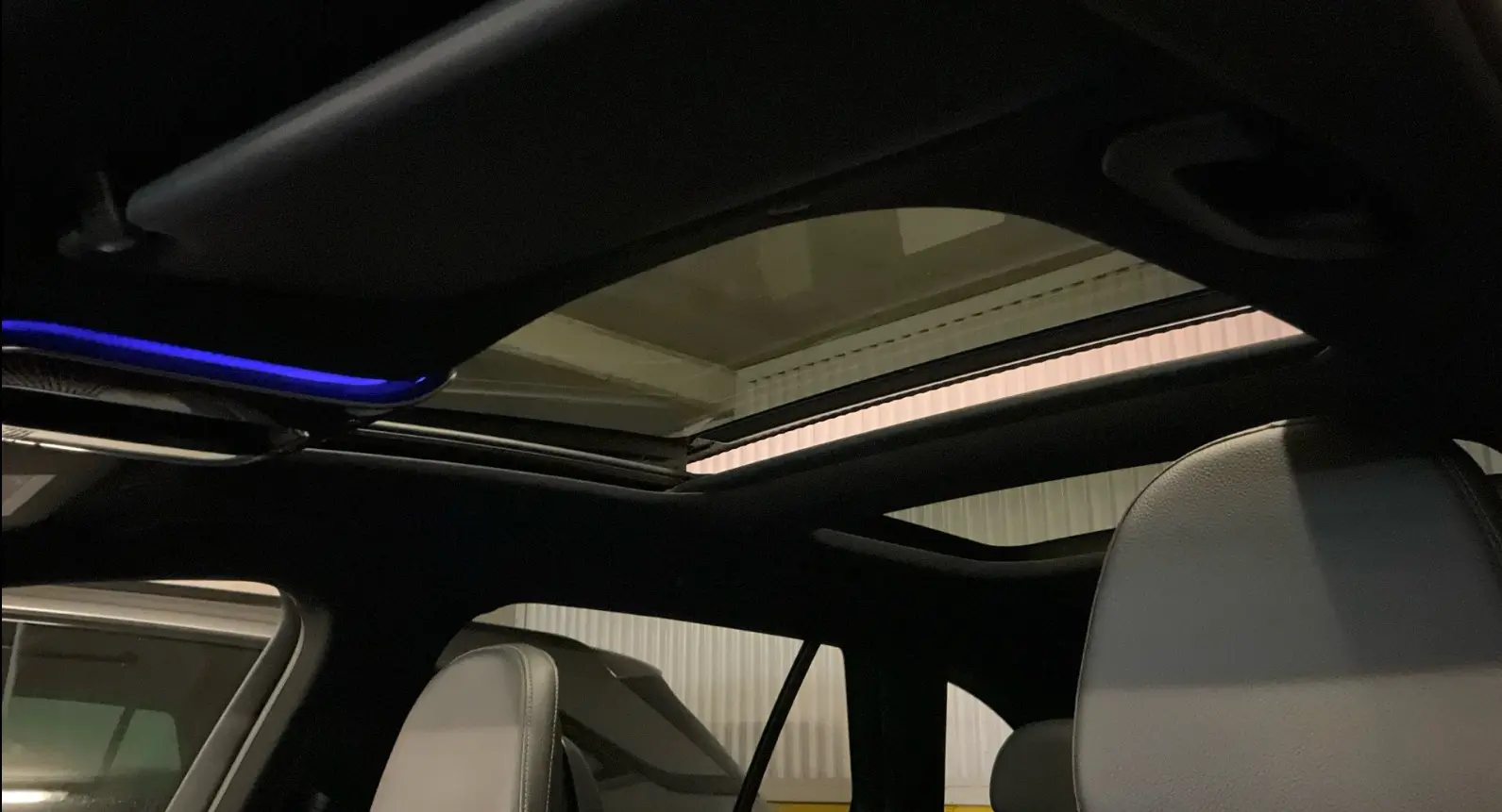 Mercedes-Benz C 300 d AMG Line 11