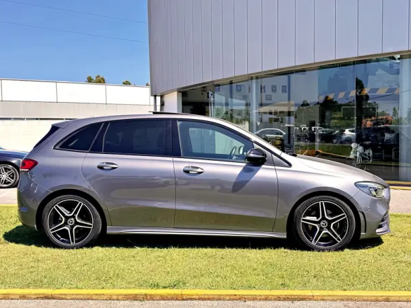 Mercedes-Benz B 180 d AMG Line Aut. 49