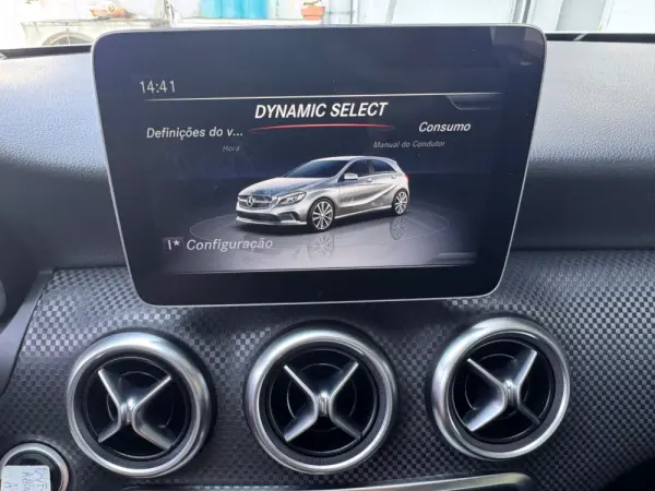 Mercedes-Benz A 180 d Urban 31