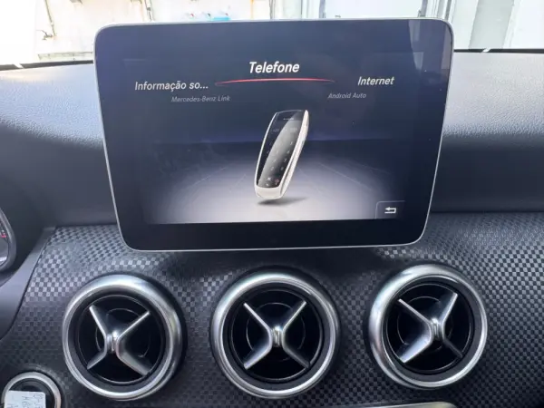 Mercedes-Benz A 180 d Urban 27