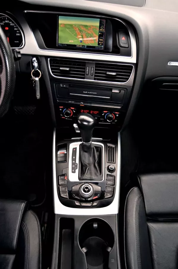 Audi A5 2.7 TDi Multitronic 17