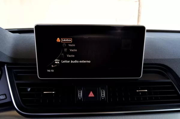 Audi Q5 2.0 TDi quattro Sport S-tronic 27