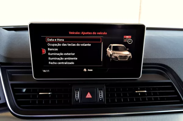 Audi Q5 2.0 TDi quattro Sport S-tronic 34