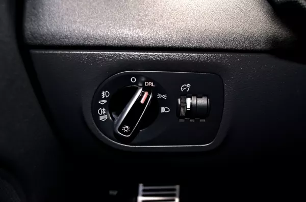 Audi TT Roadster 2.0 TDi quattro S-line 15