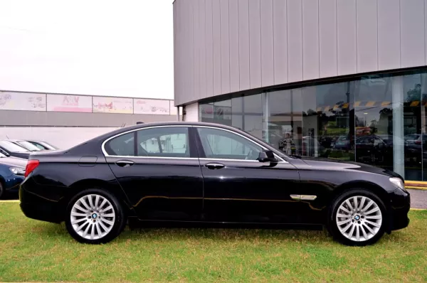 BMW 740 d 6