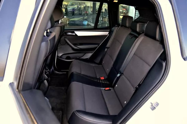 BMW X3 20 d xDrive xLine Auto 9