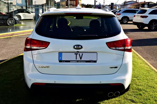 Kia Ceed SW 1.6 CRDi GT Line 6