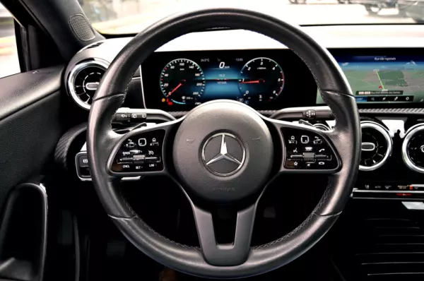 Mercedes-Benz A 180 d Business Solutions Aut. 14