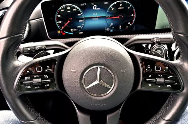 Mercedes-Benz A 180 d Business Solutions Aut. 15