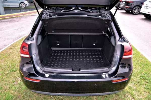 Mercedes-Benz A 180 d Business Solutions Aut. 39