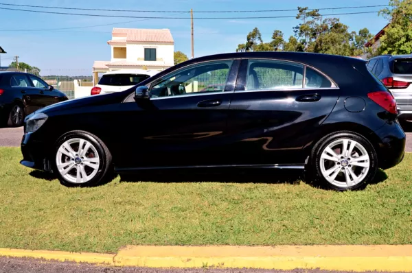 Mercedes-Benz A 180 d Fleet Pack Urban 4