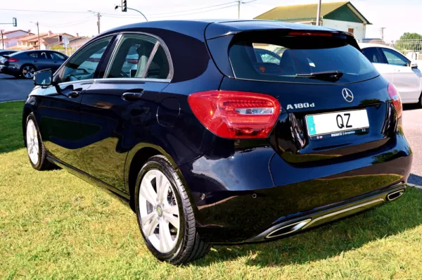 Mercedes-Benz A 180 d Fleet Pack Urban 5
