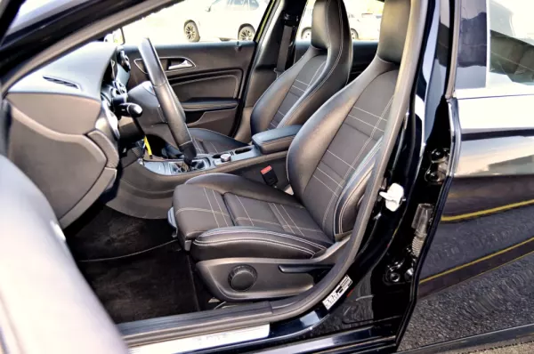 Mercedes-Benz A 180 d Fleet Pack Urban 8